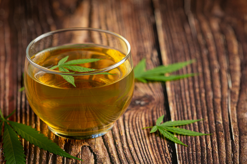 Infusions de fleurs de CBD : un allié naturel pour soutenir le foie et l’élimination